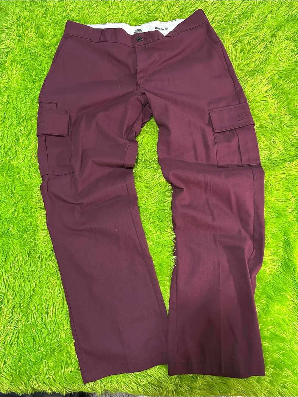 Dickies reg fit 36x32 burgundy